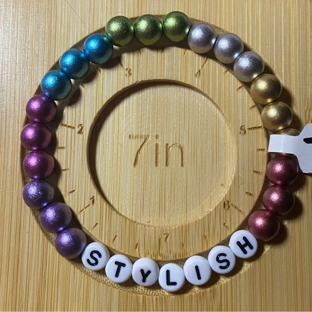 Matte Metallic Multicolor Beaded Bracelet with 'STYLISH' Charm